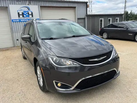 2018 Chrysler Pacifica, photo 3