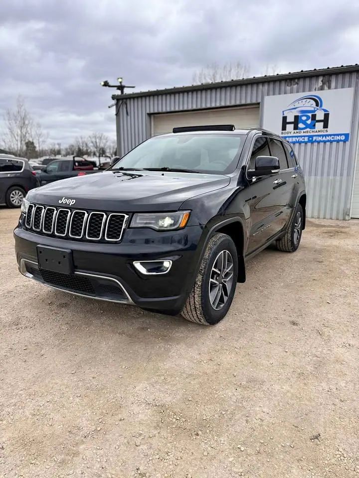 2019 Jeep Grand Cherokee, photo 1 of 19