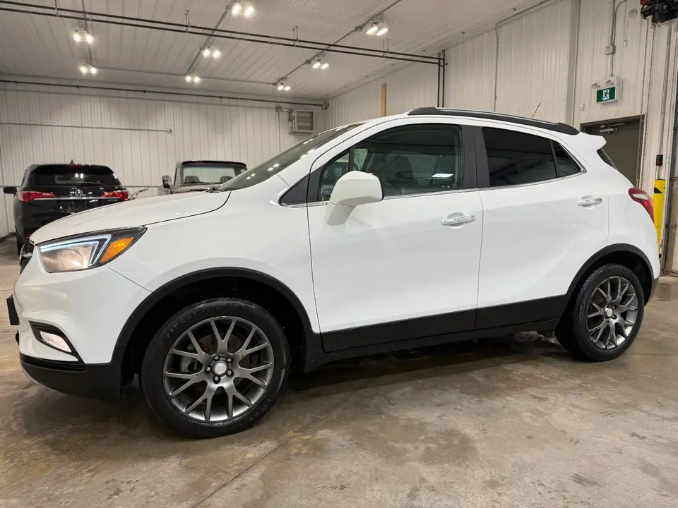 2020 Buick Encore Sport Touring, photo 1 of 23