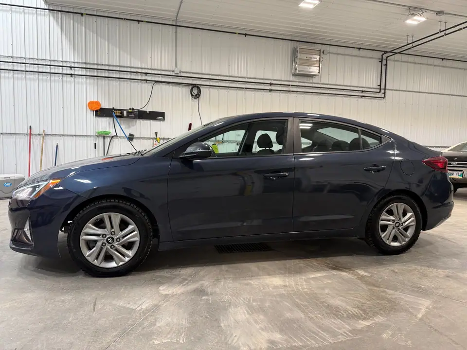 2020 Hyundai Elantra Preffered, photo 1 of 20