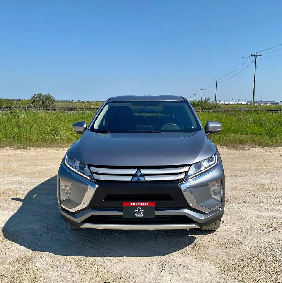 2020 Mitsubishi Eclipse Cross ES, photo 1 of 17