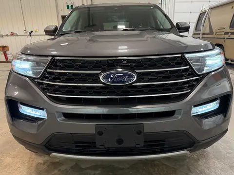 2021 Ford Explorer XLT, photo 4