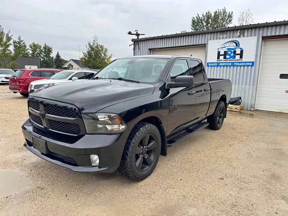 2021 Ram 1500 Classic, photo 1 of 18