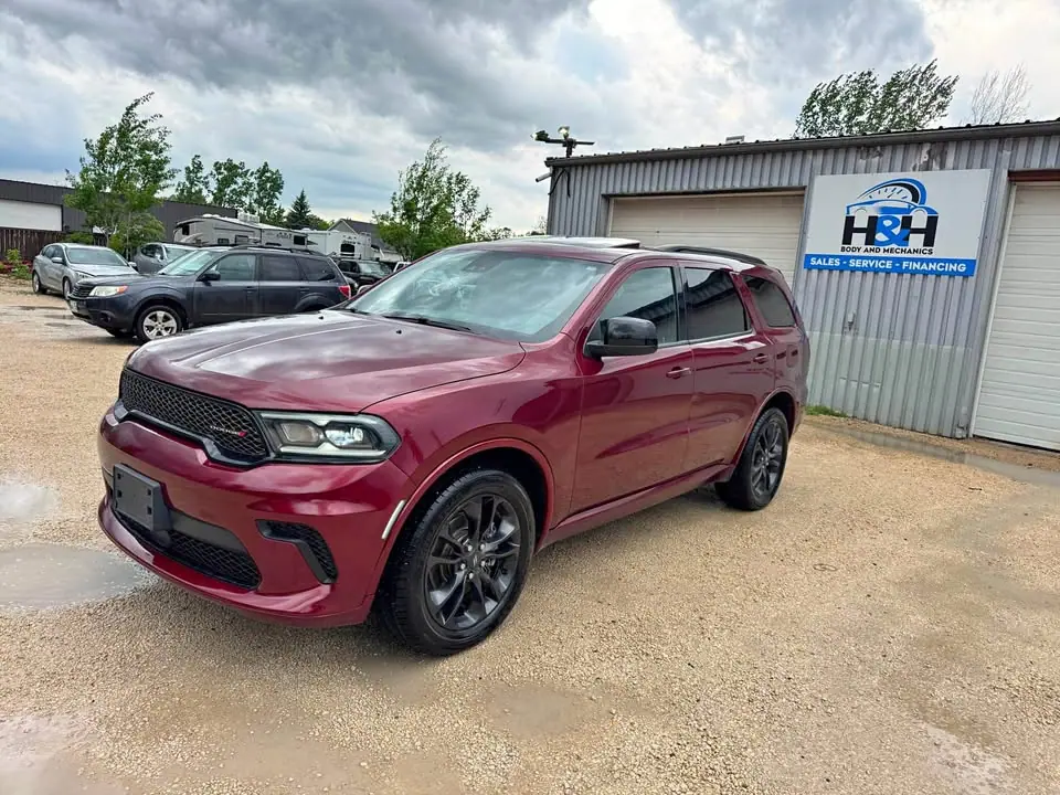 2023 Dodge Durango, photo 1 of 17